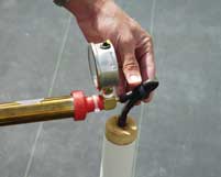 Remove hand pump from kinked tube